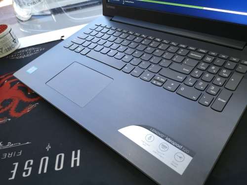 *AS BRAND NEW*7TH GEN*LENOVO IDEAPAD 320*i5-7200U*8GB DDR4*1000GB HDD*WARRANTY2018*